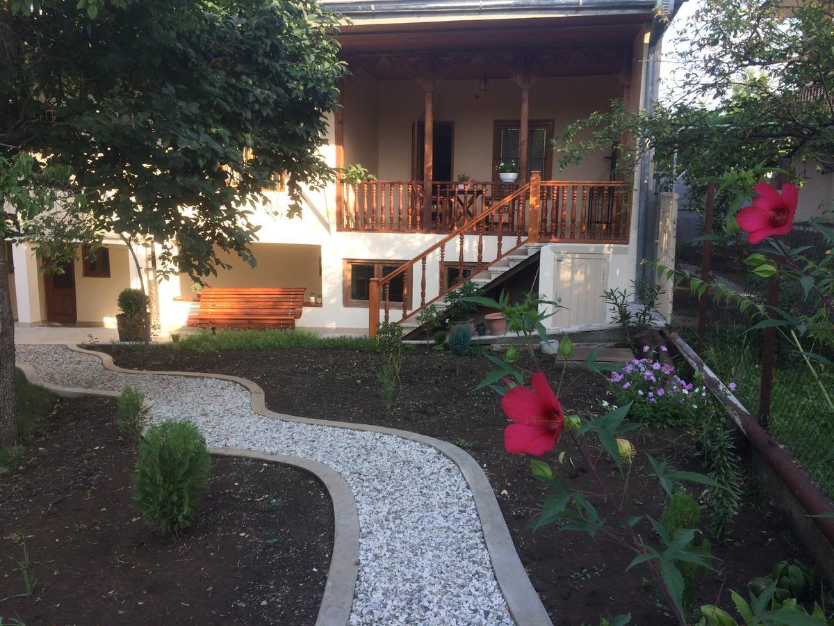 Guest House Kartuli Suli Telavi Exterior photo