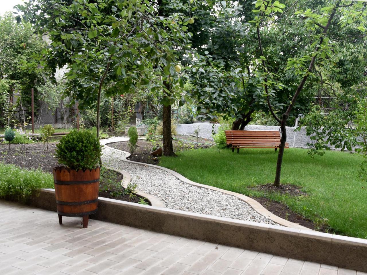 Guest House Kartuli Suli Telavi Exterior photo